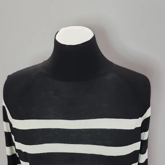 ZARA Stripes black and white turtle neck light knit sweater - Picture 3 of 13